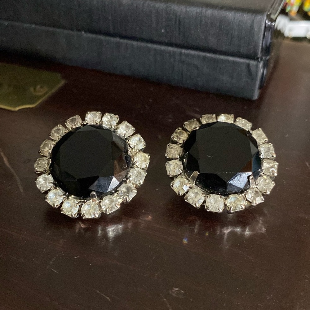 Vintage/Rhinestone,Black Stone/Silver Tone/Clip ons